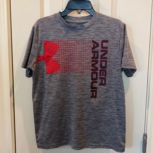 Under Armour Boys Youth Large Shirt